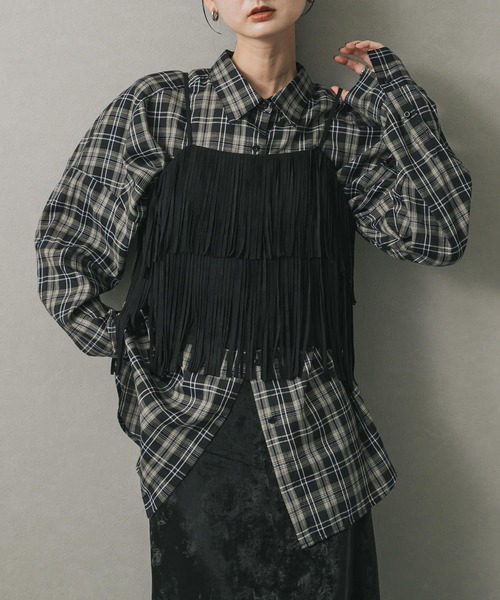 SENSE OF PLACE by URBAN RESEARCH（センスオブプレイスバイアーバンリサーチ）の「FSフリンジキャミトップ（キャミソール・レディース・キャメル/ブラック・ONE）」の2枚目の写真