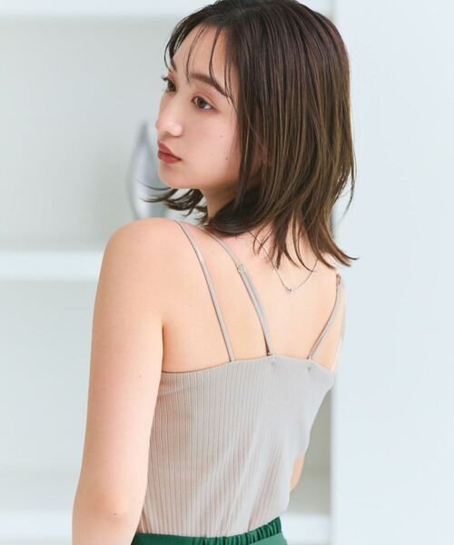 COHINA（コヒナ）の「カップ付きダブルストラップキャミ 【低身長・小柄女性】（キャミソール・レディース・ホワイト/ブラック/ベージュ/ブラウン・ONE SIZE）」の18枚目の写真