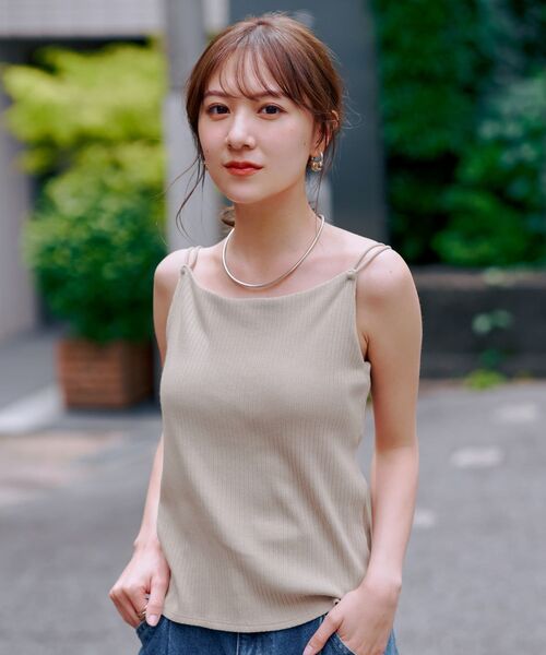 COHINA（コヒナ）の「カップ付きダブルストラップキャミ 【低身長・小柄女性】（キャミソール・レディース・ホワイト/ブラック/ベージュ/ブラウン・ONE SIZE）」の14枚目の写真