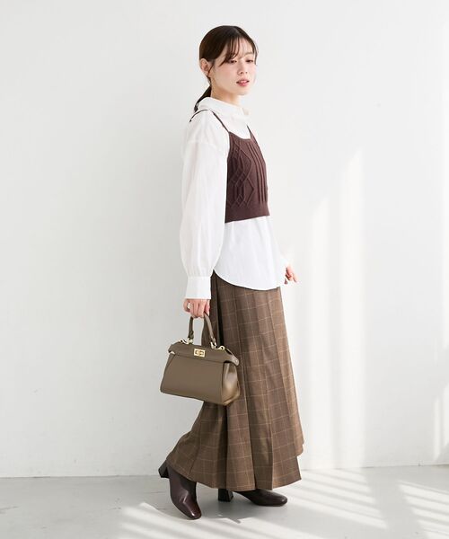 le.coeur blanc（ルクールブラン）の「ブラウス×ニットビスチェセット（シャツ/ブラウス・レディース・ブルー/オフホワイト・38）」の11枚目の写真