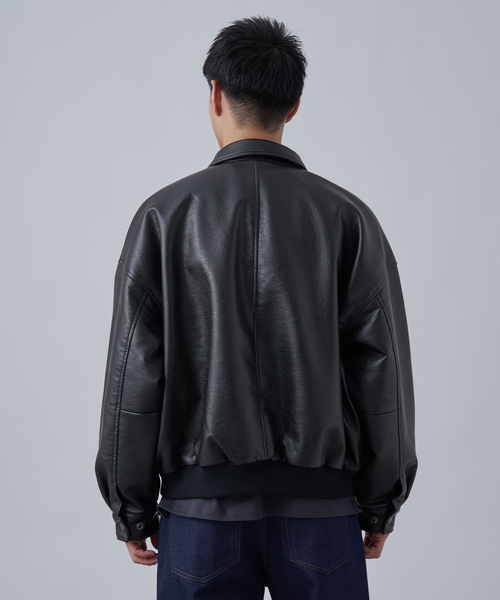 B.C STOCK（ベーセーストック）の「フェイクレザー A-2 ブルゾン（ブルゾン・メンズ・ブラック/キャメル/ブラウン・LARGE/MEDIUM）」の22枚目の写真