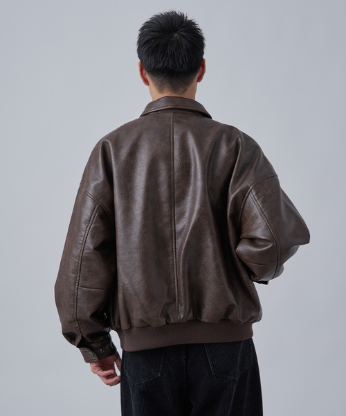 B.C STOCK（ベーセーストック）の「フェイクレザー A-2 ブルゾン（ブルゾン・メンズ・ブラック/キャメル/ブラウン・LARGE/MEDIUM）」の6枚目の写真