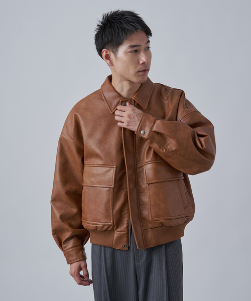 B.C STOCK（ベーセーストック）の「フェイクレザー A-2 ブルゾン（ブルゾン・メンズ・ブラック/キャメル/ブラウン・LARGE/MEDIUM）」の8枚目の写真