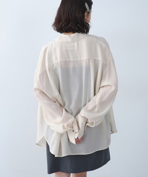CODE A（コードエー）の「oversize float shirts（シャツ/ブラウス・レディース・オフホワイト/ブラウン系その他/パープル・00）」の4枚目の写真