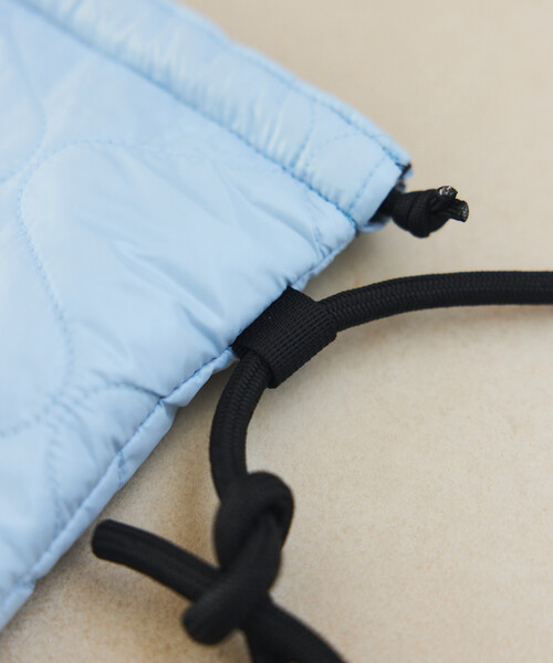 KiU（キウ）の「KiU×FREAK'S STORE/キウ×フリークスストア 別注 PUFFY DUAL FACE 2WAY SHOULDER BAG パフィ リバーシブル デュアルフェイス ショルダーバッグ（ショルダーバッグ・メンズ・シルバー/ブラック・ONE SIZE）」の17枚目の写真
