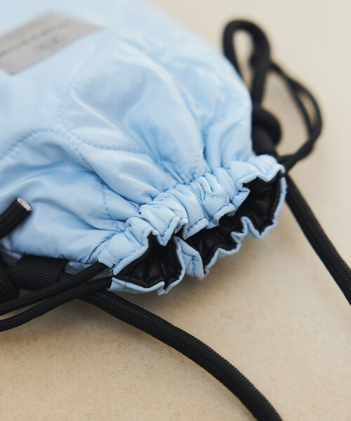 KiU（キウ）の「KiU×FREAK'S STORE/キウ×フリークスストア 別注 PUFFY DUAL FACE 2WAY SHOULDER BAG パフィ リバーシブル デュアルフェイス ショルダーバッグ（ショルダーバッグ・メンズ・シルバー/ブラック・ONE SIZE）」の20枚目の写真