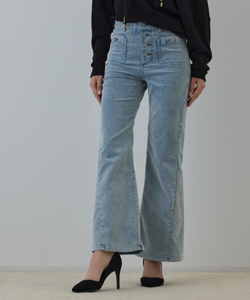 GRACE CONTINENTAL(グレースコンチネンタル)の「コーデュロイフレアパンツ(その他パンツ・レディース・ボルドー/ブルー・34/36/38)」の1枚目の写真