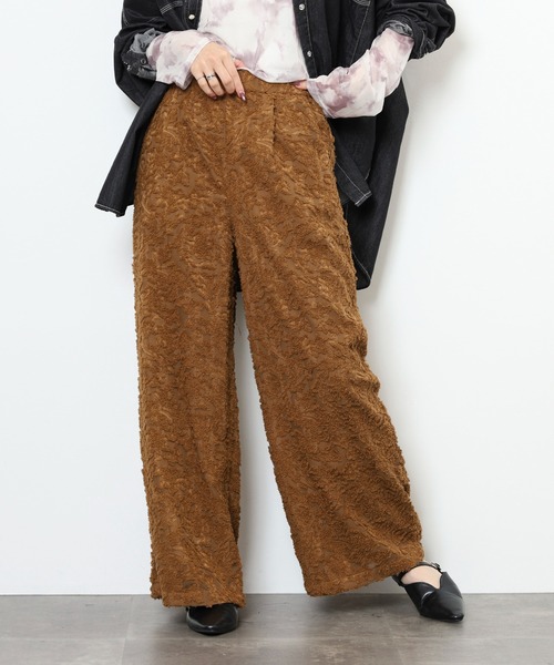 EGLANTINE(エグランティーヌ)の「EGLANTINE ジャガードパンツ(その他パンツ・レディース・ブラック/アイボリー/ブラウン・38)」の4枚目の写真