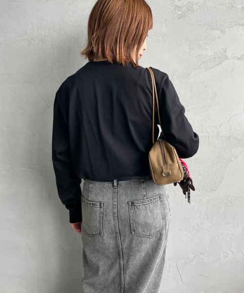 HANES（ヘインズ）の「[HANES/ヘインズ] 1P KURO クルーネックロングスリーブＴシャツ（Tシャツ/カットソー・レディース・ブラック・S/M/L/XL）」の4枚目の写真