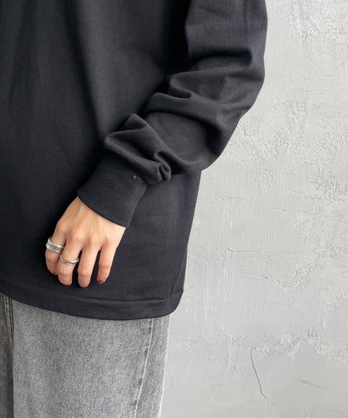 HANES（ヘインズ）の「[HANES/ヘインズ] 1P KURO クルーネックロングスリーブＴシャツ（Tシャツ/カットソー・レディース・ブラック・S/M/L/XL）」の11枚目の写真