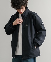 LOGOS（ロゴス）の「LOGOS ロゴス 撥水 裏タフタワンポイントロゴスタンドネックナイロンブルゾン（ナイロンジャケット）」