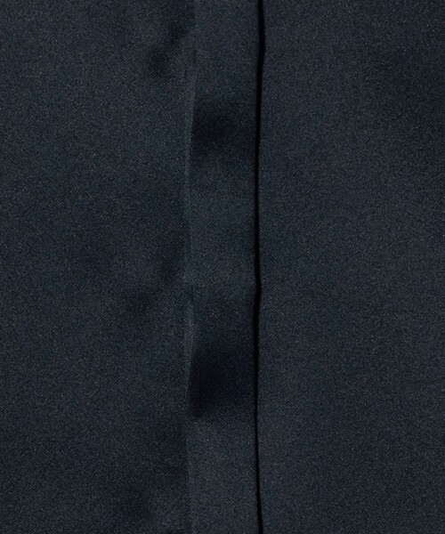 UNITED ARROWS（ユナイテッドアローズ）の「サテン バルーン ブラウス‐ウォッシャブル‐（シャツ/ブラウス・レディース・ブラック/ネイビー・FREE）」の16枚目の写真