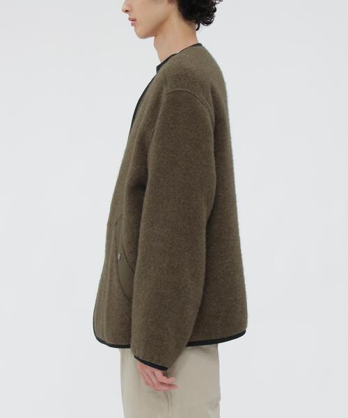 MHL.(エムエイチエル)の「SOFT WOOL FLEECE(ブルゾン・メンズ・ブラック/カーキ・LARGE/MEDIUM/SMALL)」の9枚目の写真