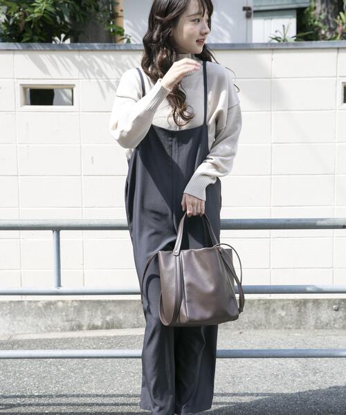 ITEMS URBANRESEARCH(アイテムズ アーバンリサーチ)の「ルーズサロペット(サロペット/オーバーオール・レディース・チャコールグレー/ブラウン・FREE)」の17枚目の写真