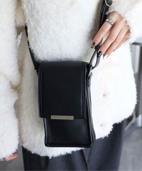 YENNA（イェンナ）の「スマートショルダーBAG（ショルダーバッグ・レディース・ブラック・FREE）」の3枚目の写真