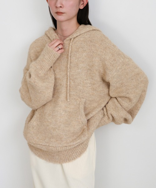 select MOCA(セレクトモカ)の「ルーズフーディーニット(ニット/セーター・レディース・ベージュ/ブラウン/チャコールグレー・FREE)」の3枚目の写真