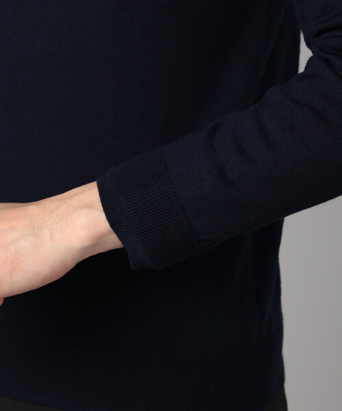 COMME CA MEN（コムサメン）の「「FILIVIVI」天竺Vネックニット（ニット/セーター・メンズ・グレー/ネイビー・L/M）」の7枚目の写真