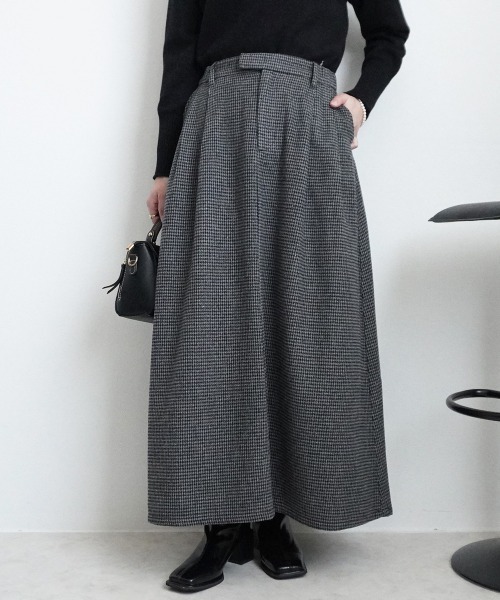 Emma（SELECT LEVERY）（エマ セレクトリベリー）の「ライトメルトンロングスカート（スカート・レディース・レッド系その他/ブラウン系その他/ブラック系その他2/ブラウン系その他2/ブラック系その他・LARGE/X-LARGE/MEDIUM/SMALL）」の2枚目の写真