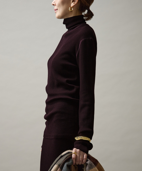 VERMEIL par iena（ヴェルメイユパーイエナ）の「Embraced wool RIB Turtle ニット（ニット/セーター・レディース・ボルドー/ホワイト/ネイビー・FREE）」の18枚目の写真
