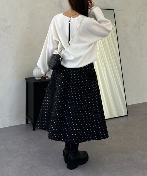 prose verse(プロズヴェール)の「バックジップスウェットライクニット(ニット/セーター・レディース・サックスブルー/ブラック/グレー/オフホワイト/イエロー/ピンク・FREE)」の19枚目の写真