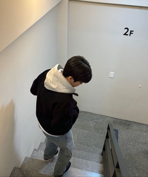MUSINSA STANDARD（ムシンサスタンダード）の「ルーズストレートデニムパンツ[ライトインディゴ]（デニムパンツ・メンズ・その他・40/42/26/27/28/29/36/34/32/30/31/33）」の19枚目の写真