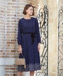 ローラアシュレイ　ワンピ　USED　ブルー花柄　大きいサイズ　13号位 ローラアシュレイ ヴィンテージ 花柄 総柄 ワンピース 半袖 マカオ製 綿