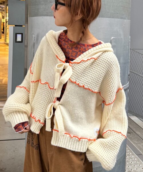 HELLO.SANFRANCISCO（ハローサンフランシスコ）の「★【HELLO.SANFRANCISCO/ハローサンフランシスコ】配色メローパッチワークフーディーカーデ（カーディガン/ボレロ・レディース・イエロー/ブルー/グレー/オフホワイト・ONE SIZE）」の6枚目の写真