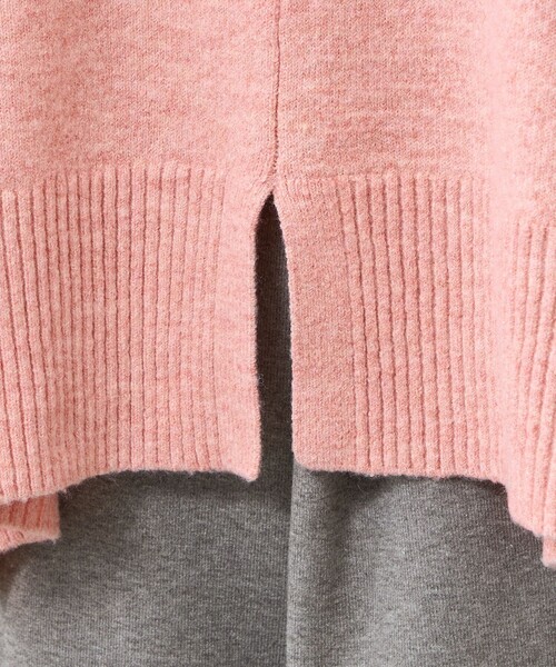 CAST:(キャストコロン)の「【着回し抜群】オーバーサイズタートルネックニット(ニット/セーター・レディース・ピンク系その他2/オフホワイト/ブルー系その他2/ブラウン系その他5・M)」の9枚目の写真