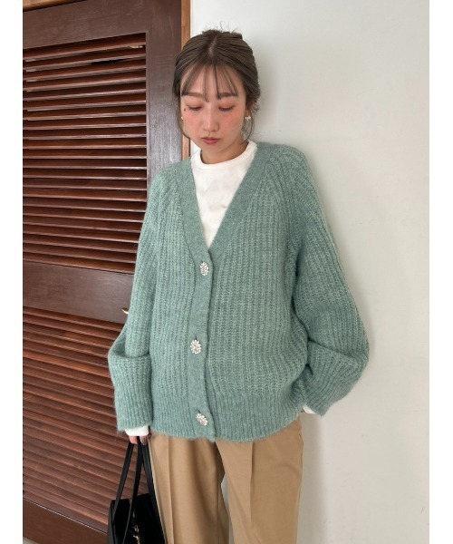 Mila Owen（ミラオーウェン）の「【WEB限定】アルパカ混ビジューボタンカーディガン（カーディガン/ボレロ・レディース・ホワイト/ミント/ブラック・F）」の18枚目の写真
