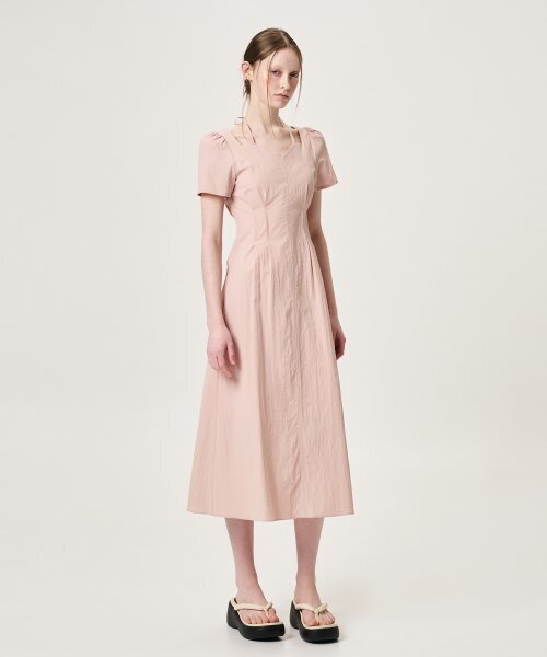 ETMON（エトモン）の「Heart Neck Strap Dress, Pink（ワンピース・レディース・その他・MEDIUM/SMALL）」の3枚目の写真