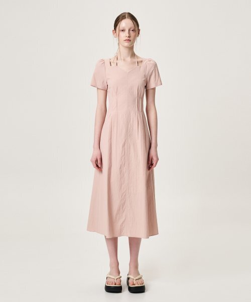 ETMON（エトモン）の「Heart Neck Strap Dress, Pink（ワンピース・レディース・その他・MEDIUM/SMALL）」の4枚目の写真