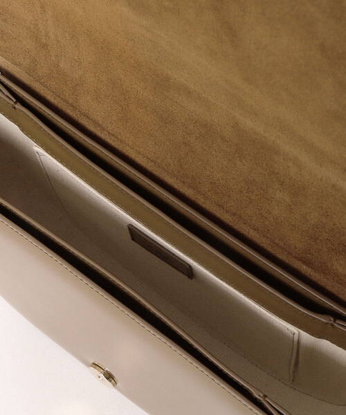 A.P.C.(アーペーセー)の「LE B-SIDE(ショルダーバッグ・レディース・ブラック/ブラウン・ONESIZE)」の10枚目の写真