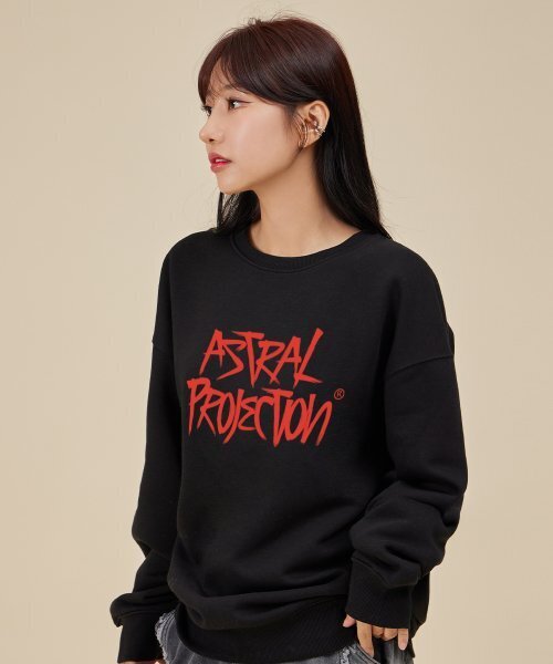 ASTRAL PROJECTION（アストラルプロジェクション）の「グラフィティレタリングルーズフィットスウェット_ブラック（スウェット・メンズ・その他・LARGE/MEDIUM/X-LARGE/XX-LARGE）」の2枚目の写真