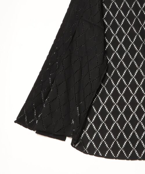 BENUSTA(ベヌスタ)の「A'GEM/9 × .kom 『BENUSTA/ベヌスタ』 CUTWORK DIAMOND SHIRT JACKET/カットワーク ダイヤモンド シャツジャケット(シャツ/ブラウス・メンズ・ブラック/ブラウン・FREE)」の10枚目の写真