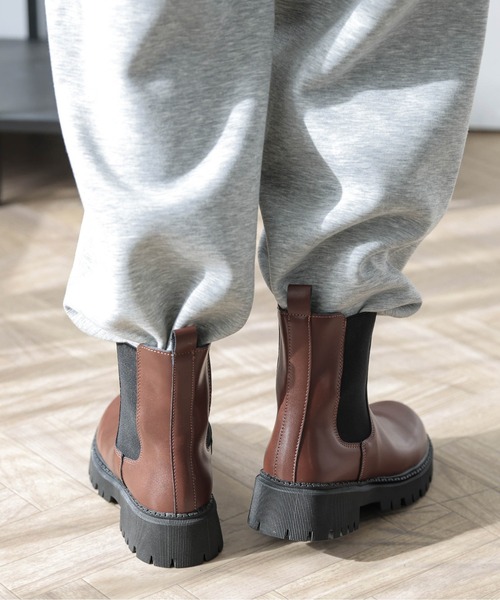 AMELY（エミリー）の「サイドゴア ショートブーツ（ブーツ・レディース・ブラウン/ブラック・40/39/38/37/36/35）」の10枚目の写真