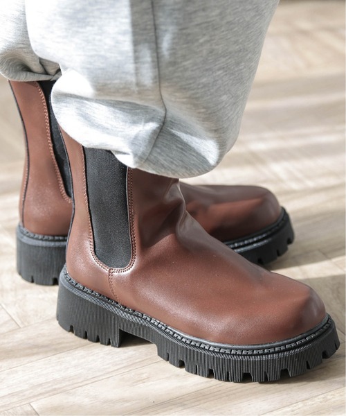 AMELY（エミリー）の「サイドゴア ショートブーツ（ブーツ・レディース・ブラウン/ブラック・40/39/38/37/36/35）」の12枚目の写真