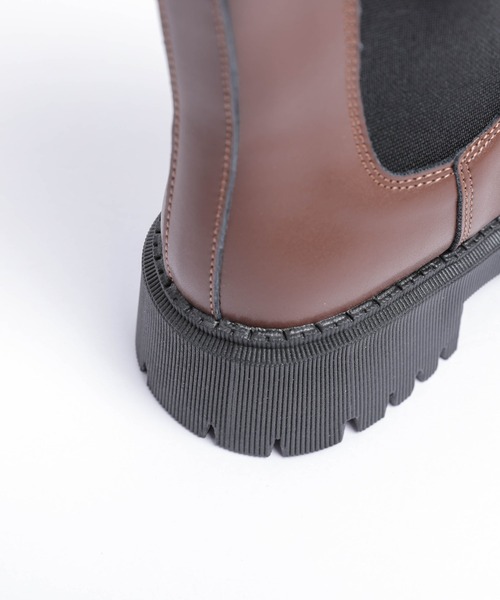 AMELY（エミリー）の「サイドゴア ショートブーツ（ブーツ・レディース・ブラウン/ブラック・40/39/38/37/36/35）」の18枚目の写真