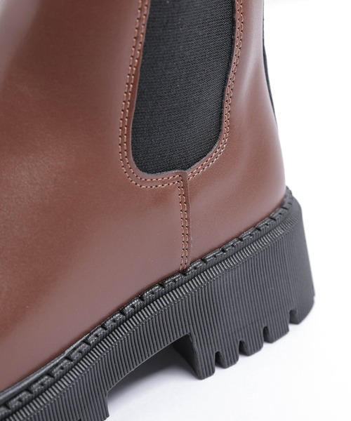 AMELY（エミリー）の「サイドゴア ショートブーツ（ブーツ・レディース・ブラウン/ブラック・40/39/38/37/36/35）」の21枚目の写真