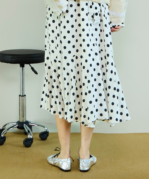 MAISON SPECIAL(メゾンスペシャル)の「Lace-Up Gathered Flat Shoes/レースアップギャザーフラットシューズ(その他シューズ・レディース・シルバー/ブラック・38/37/36)」の11枚目の写真