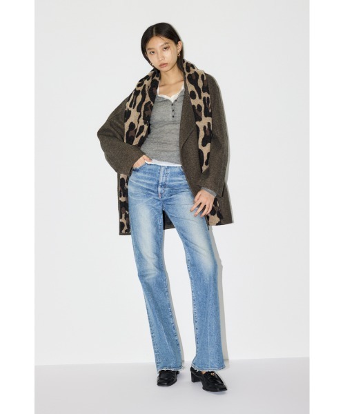 MOUSSY（マウジー）の「【シリーズ累計24万本販売】MVS FLARE（デニムパンツ・レディース・ブルー/ワンウォッシュ・22inch/24inch/26inch/28inch/23inch/25inch/27inch）」の21枚目の写真