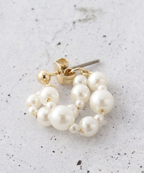 THE SHOP TK (ザ ショップ ティーケー )の「つぶつぶパール調ピアス(ピアス(両耳用)・レディース・シルバー/ゴールド・00)」の5枚目の写真