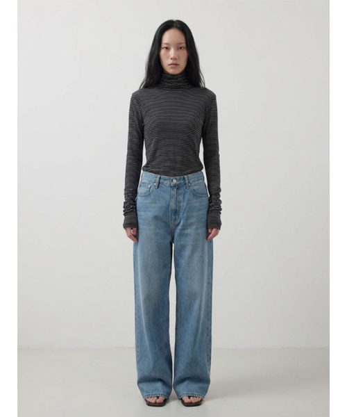 TOGE(トジ)の「ウールテンセルストライプタートルネック(Tシャツ/カットソー・レディース・ブラック/グレー・FREE)」の3枚目の写真