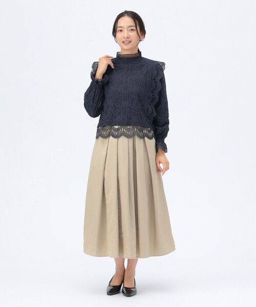 BEAMS HEART(ビームスハート)の「マルチレース ハイネック ブラウス(シャツ/ブラウス・レディース・オフホワイト/ネイビー/ブラウン・FREE)」の12枚目の写真