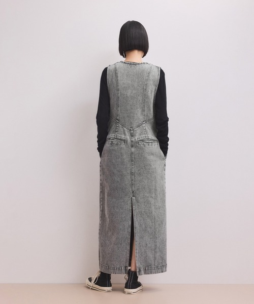 ADAM ET ROPE'(アダムエロペ)の「【WEB限定】ドロストネックデニムワンピース(ワンピース・レディース・ブラック系その他/ブルー系その他4・36/38)」の4枚目の写真