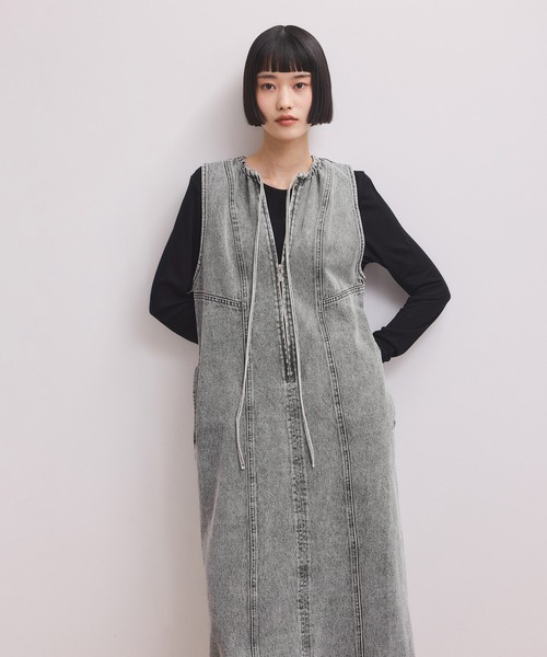 ADAM ET ROPE'(アダムエロペ)の「【WEB限定】ドロストネックデニムワンピース(ワンピース・レディース・ブラック系その他/ブルー系その他4・36/38)」の7枚目の写真