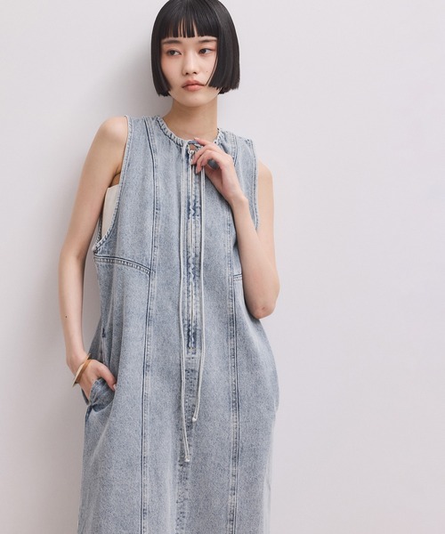 ADAM ET ROPE'(アダムエロペ)の「【WEB限定】ドロストネックデニムワンピース(ワンピース・レディース・ブラック系その他/ブルー系その他4・36/38)」の11枚目の写真
