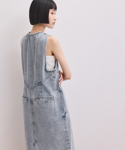 ADAM ET ROPE'(アダムエロペ)の「【WEB限定】ドロストネックデニムワンピース(ワンピース・レディース・ブラック系その他/ブルー系その他4・36/38)」の12枚目の写真