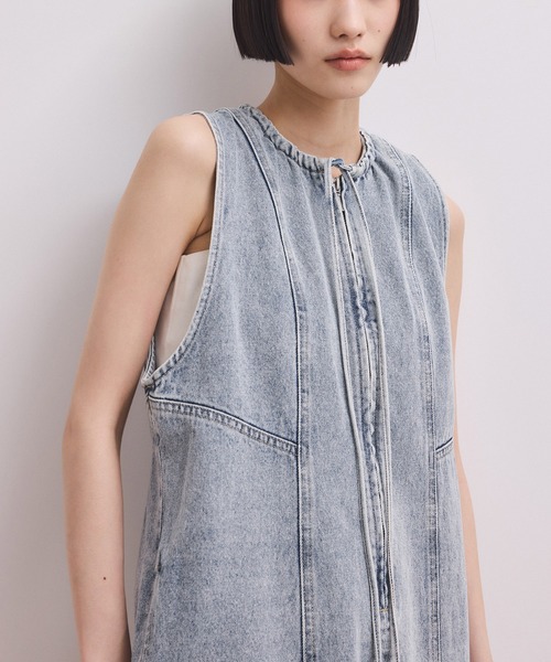 ADAM ET ROPE'(アダムエロペ)の「【WEB限定】ドロストネックデニムワンピース(ワンピース・レディース・ブラック系その他/ブルー系その他4・36/38)」の13枚目の写真