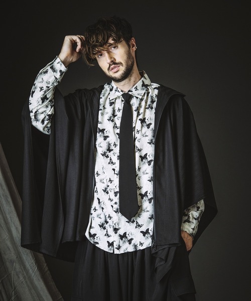 NO ID.（ノーアイディ）の「【NO ID.】Drawstring Hooded Poncho / ドローストリングス フーデッド ポンチョ（ポンチョ・メンズ・グレー/ホワイト/ブラック・ONE SIZE）」の9枚目の写真