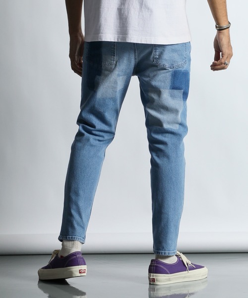 The DUFFER of ST.GEORGE（ザダファーオブセントジョージ）の「LASER PROCESSED＆EMBROIDERY SLIM FIT DENIM：レーザー加工＆刺繍 スリムフィットジーンズ（デニムパンツ・メンズ・インディゴブルー/ライトインディゴブルー・LARGE/MEDIUM/SMALL/X-LARGE）」の10枚目の写真